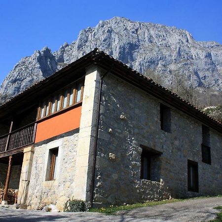 Hotel Rural Llerau Ponga Ngoại thất bức ảnh