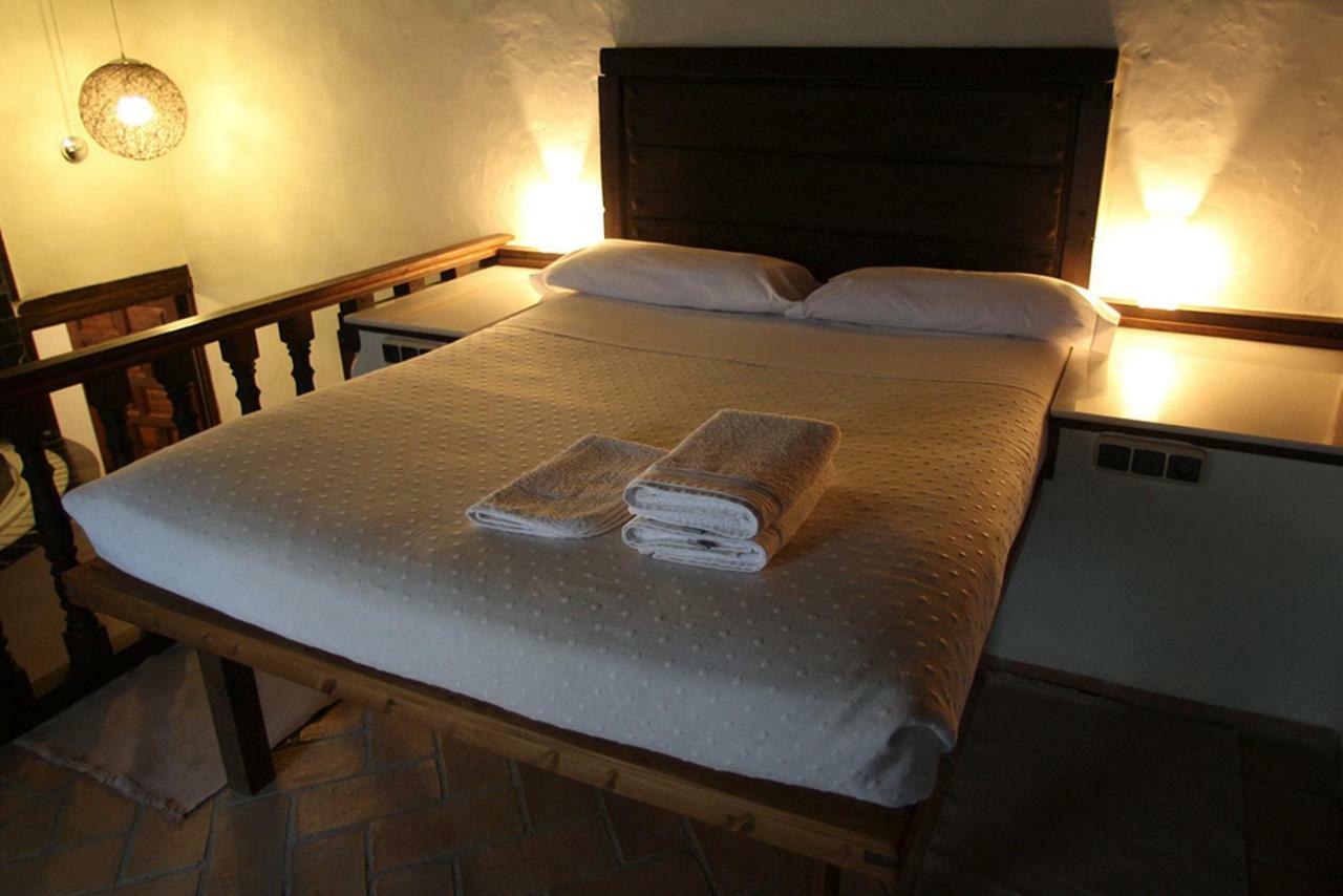 Hotel Rural Llerau Ponga Ngoại thất bức ảnh